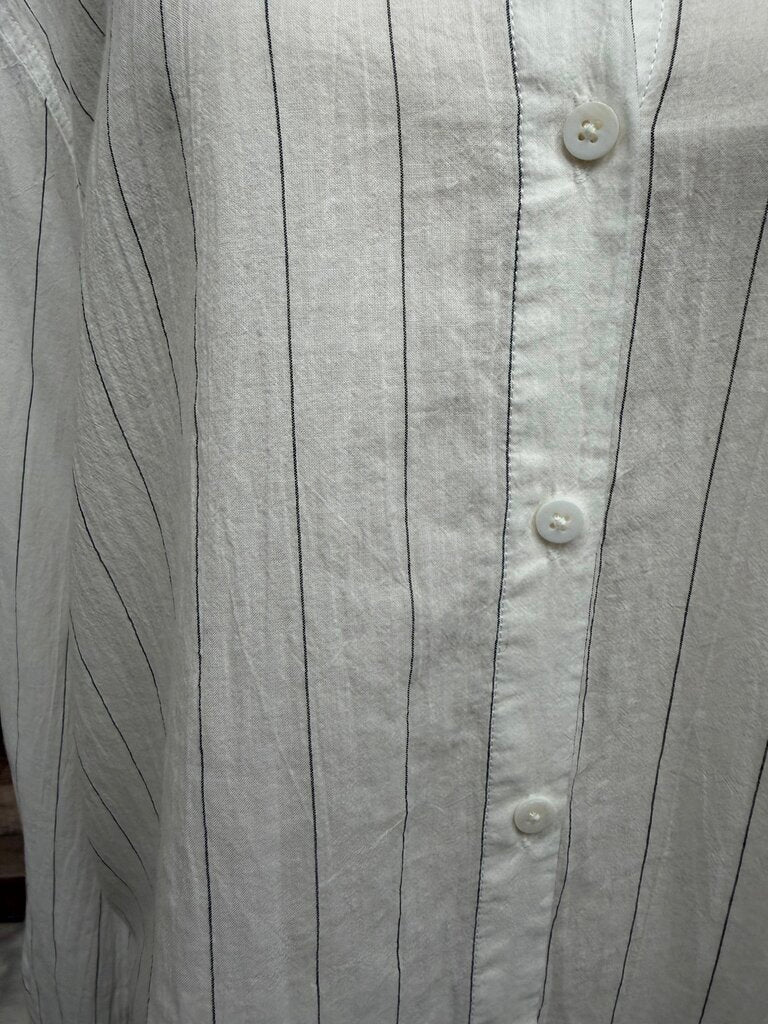 Z Supply white bottom down with subtle pinstripe