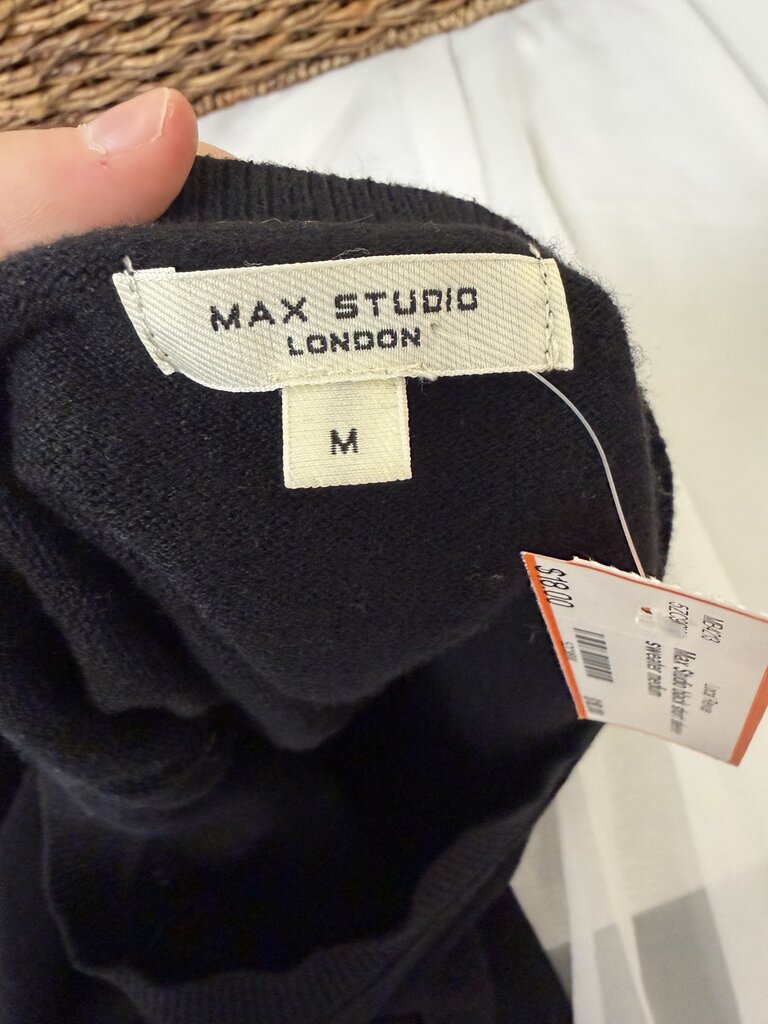 Max Studio black short sleeve sweater