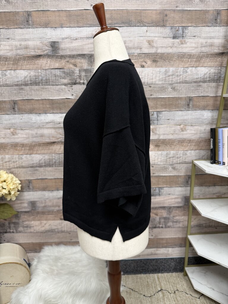 Max Studio black short sleeve sweater