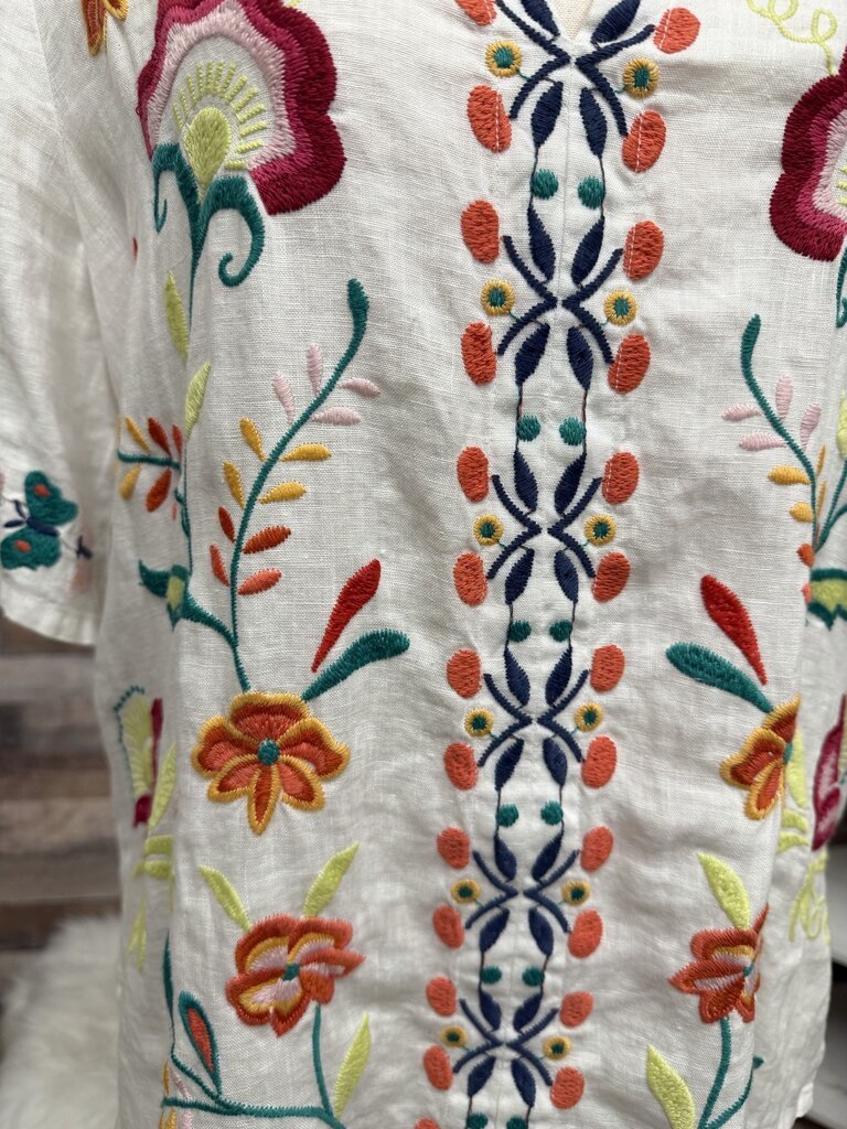 Johnny Was floral embroidery linen blouse w/ v neck