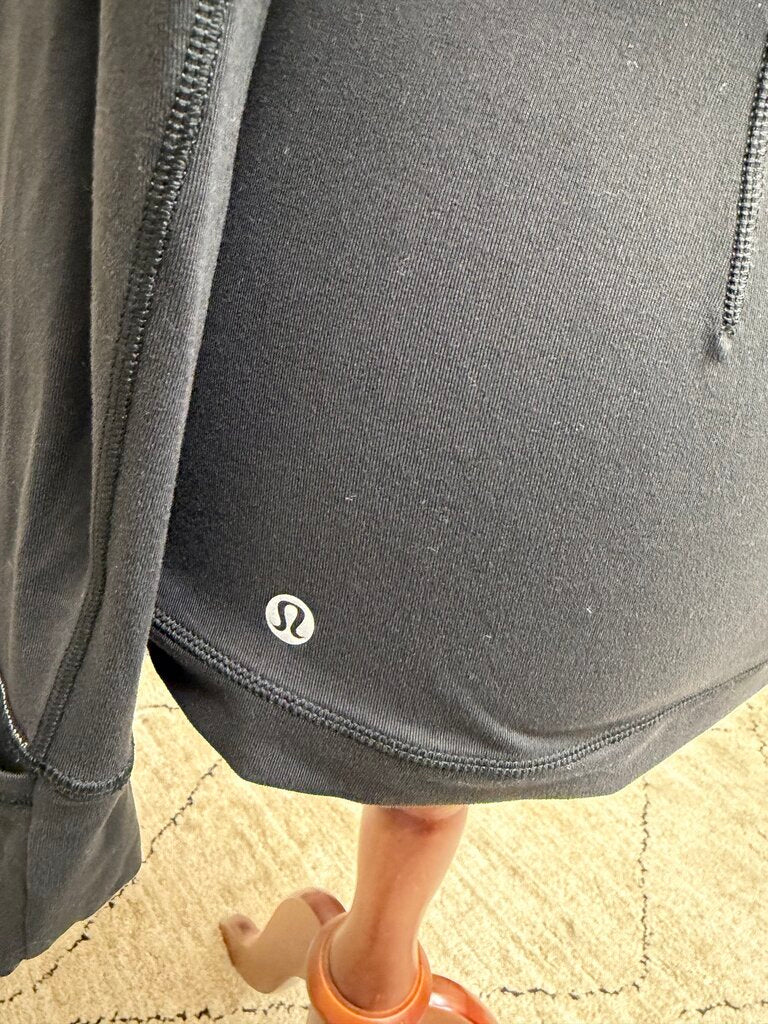 Lululemon black long sleeve w/ side zipper