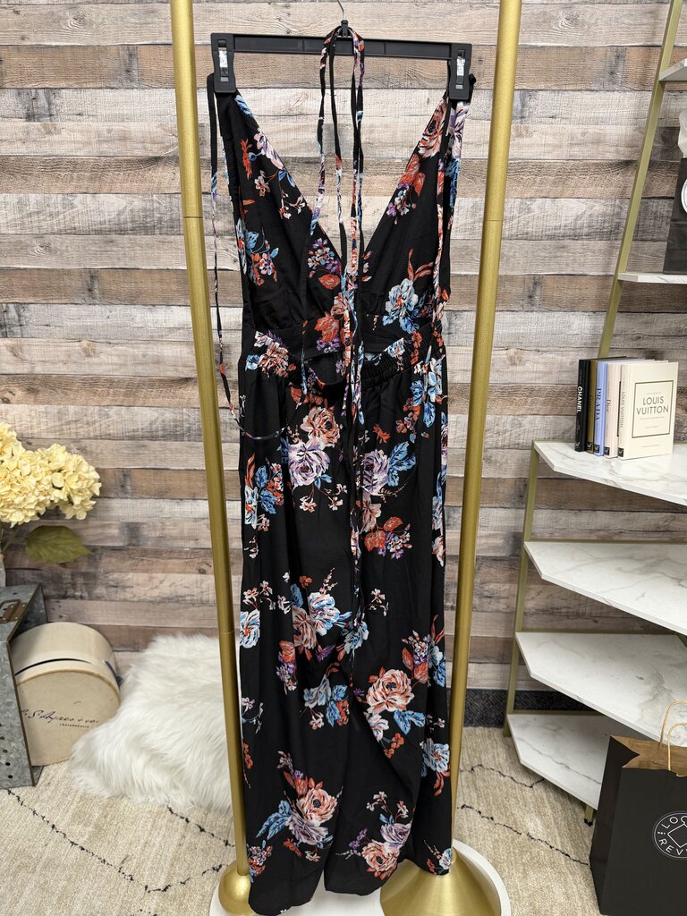 Simplee Apparel NWT Black Floral Halter Romper