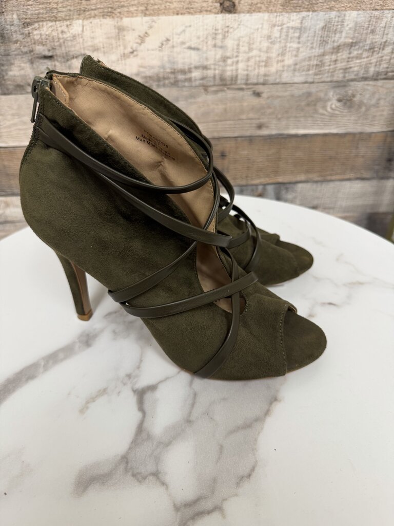 Journee Collection Olive Open Toe Heel Suede Booties