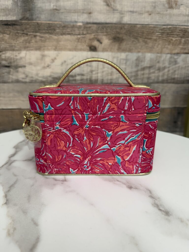 Lilly Pulitzer Nylon Cosmetic Train case /w Floral Pattern