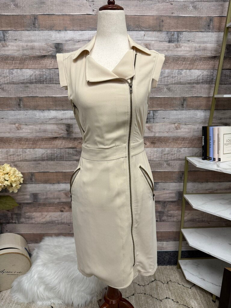 Bebe cream sleeveless dress with zip front