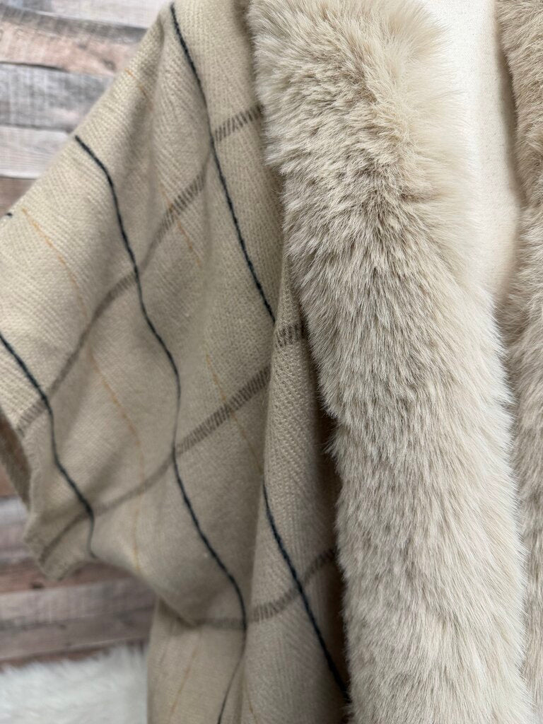 Vince Camuto brown poncho with faux fur trim NWT