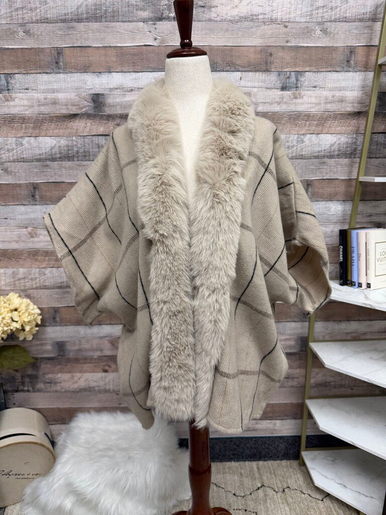 Vince Camuto brown poncho with faux fur trim NWT