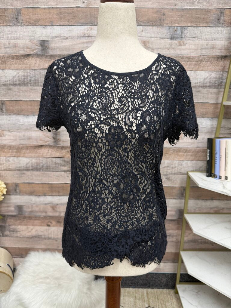 New York &Co. black lace short sleeve top