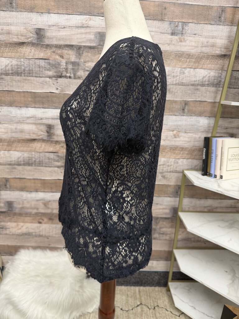 New York &Co. black lace short sleeve top