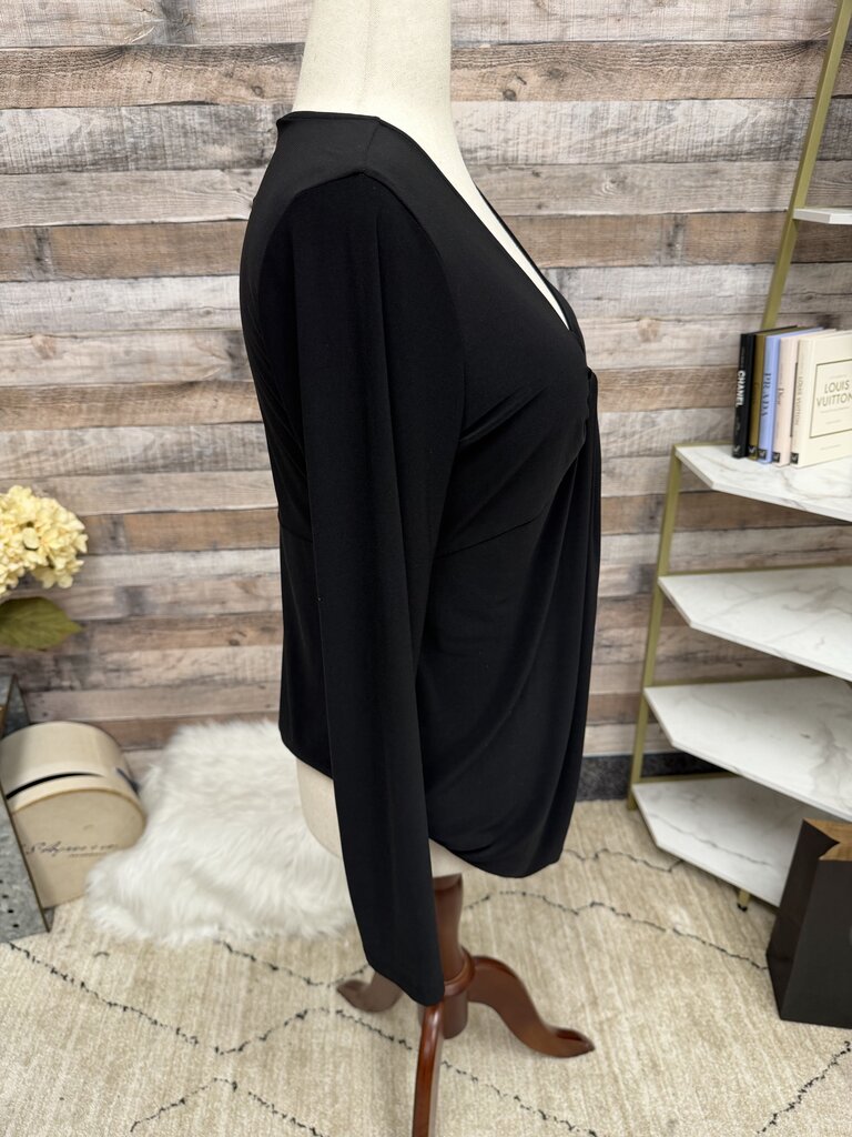 Daisy Fuentes black twist front v neck shirt