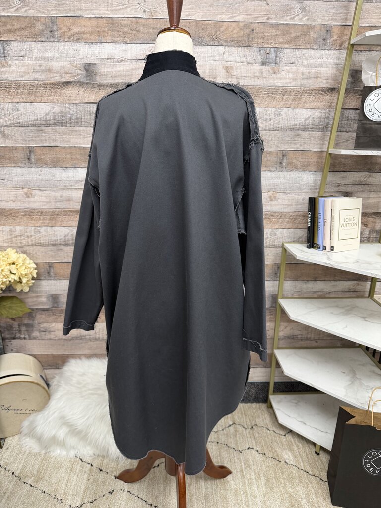 Square gray oversized shirt jacket NWT