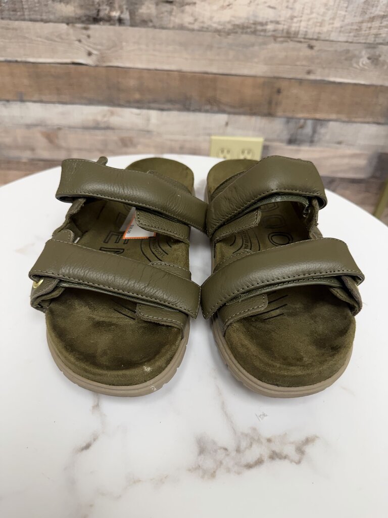 WODEN green double strap slide sandal
