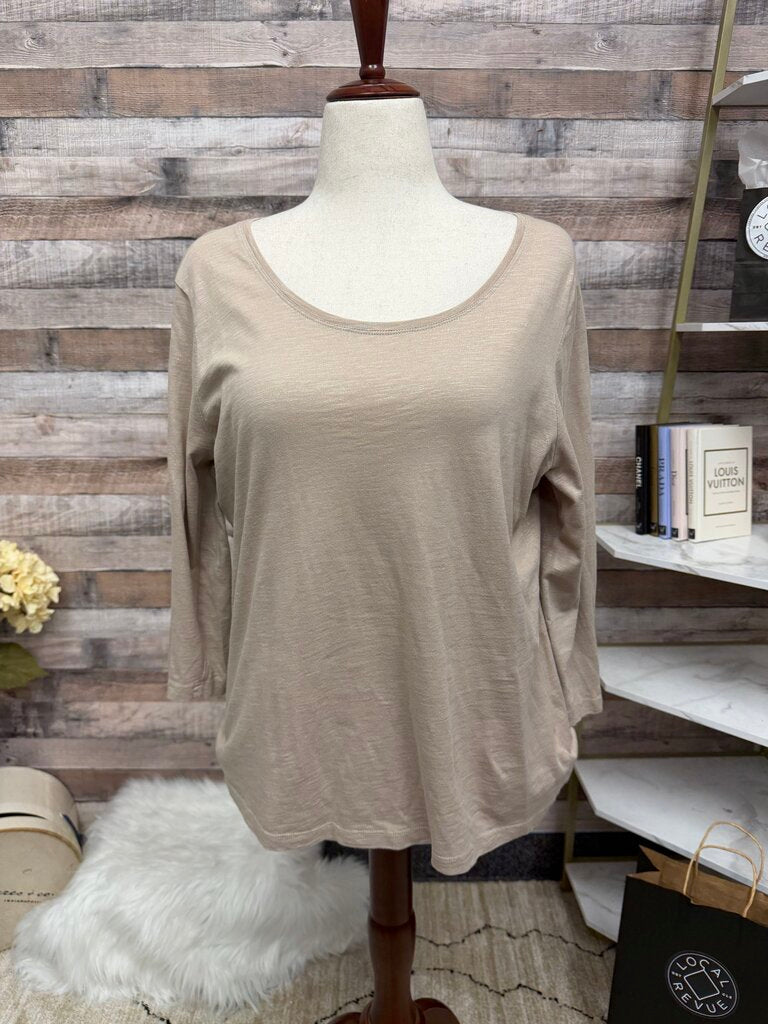 Zenergy by Chicos gold sparkle 3/4 sleeve tee