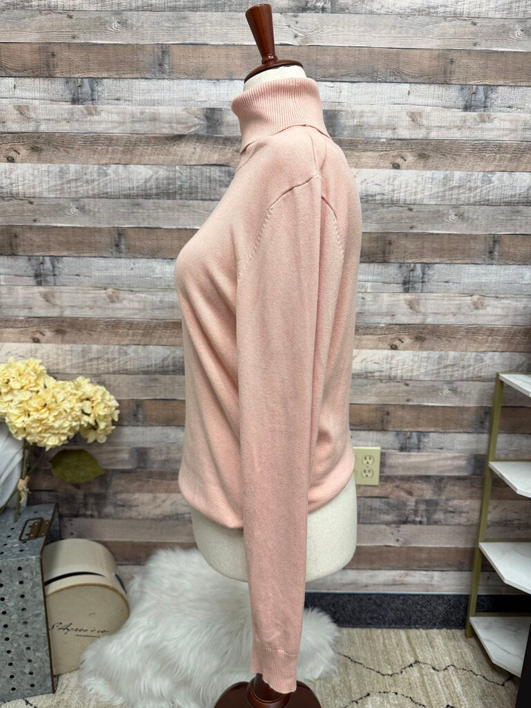 Andrew Marc light pink turtle neck