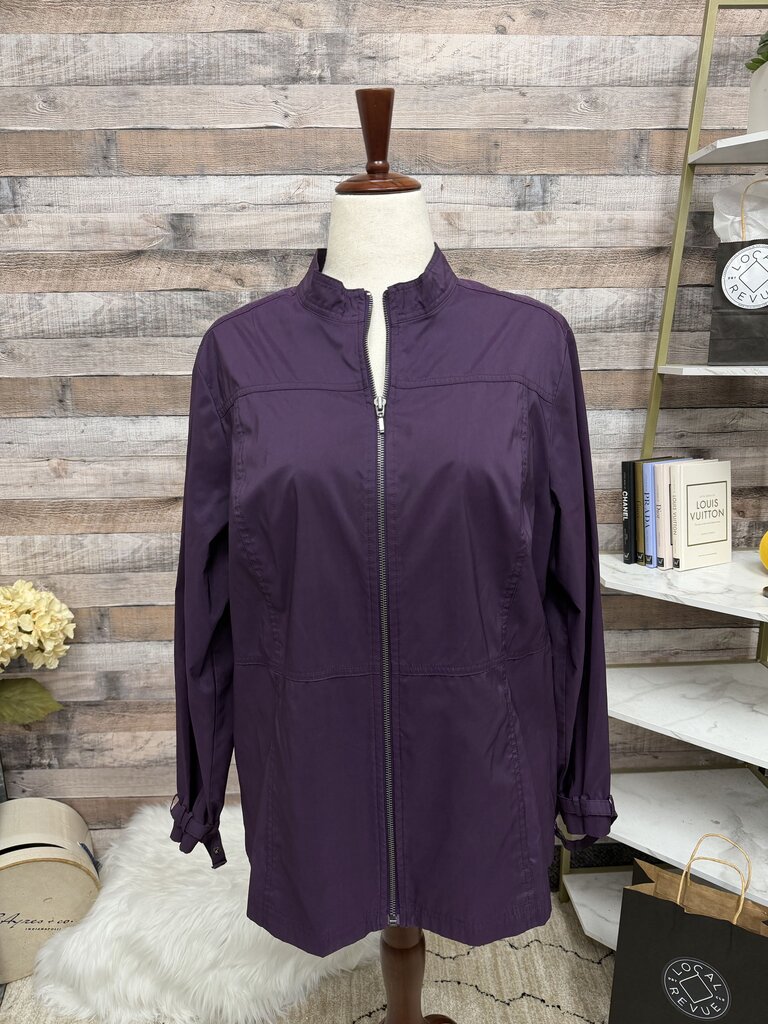 Chicos plum lightweight zip up jacket