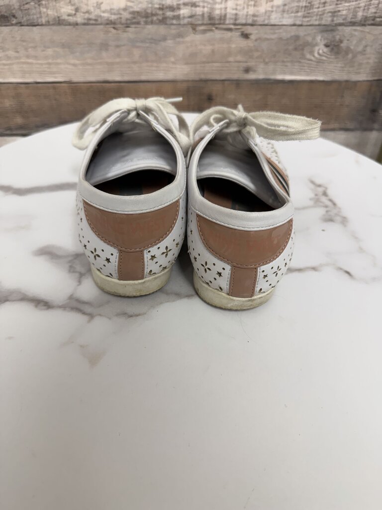 Nine West white w/ pink/blue stripe and cutouts