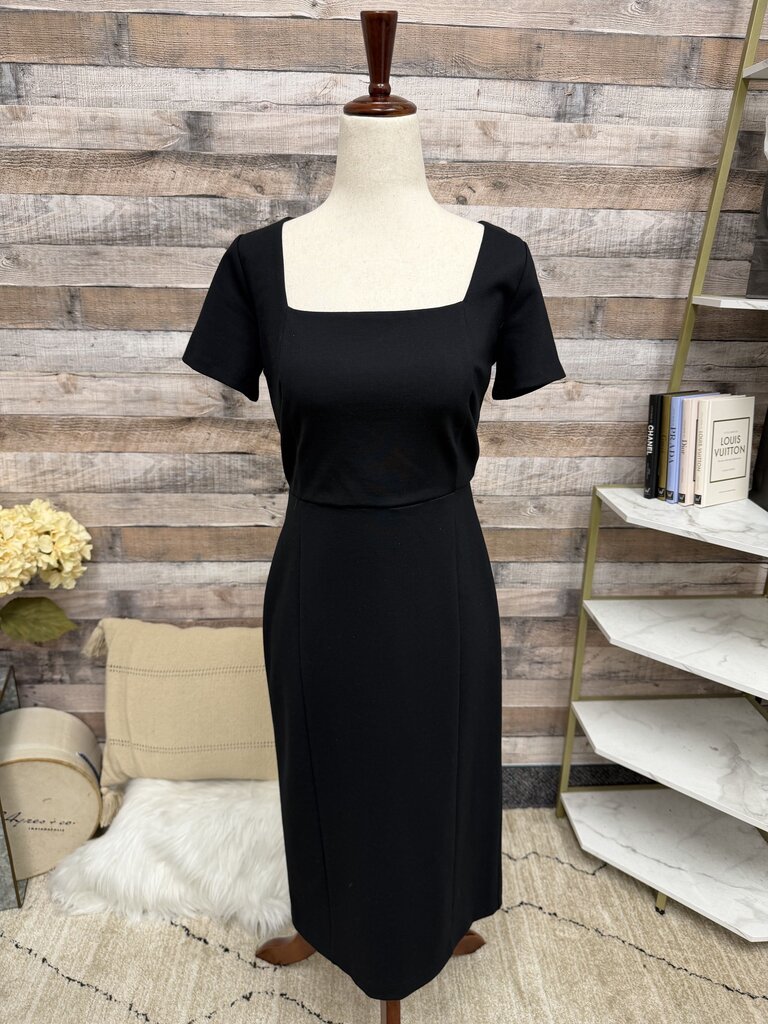Ann Taylor black square neck filled dress with short sleeves