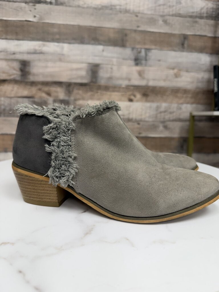 JC gray with fringe detail faux suede ankle bootie