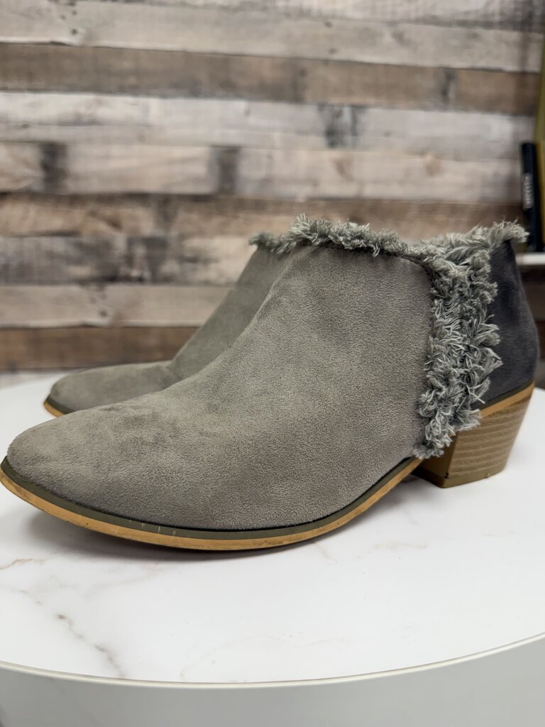 JC gray with fringe detail faux suede ankle bootie