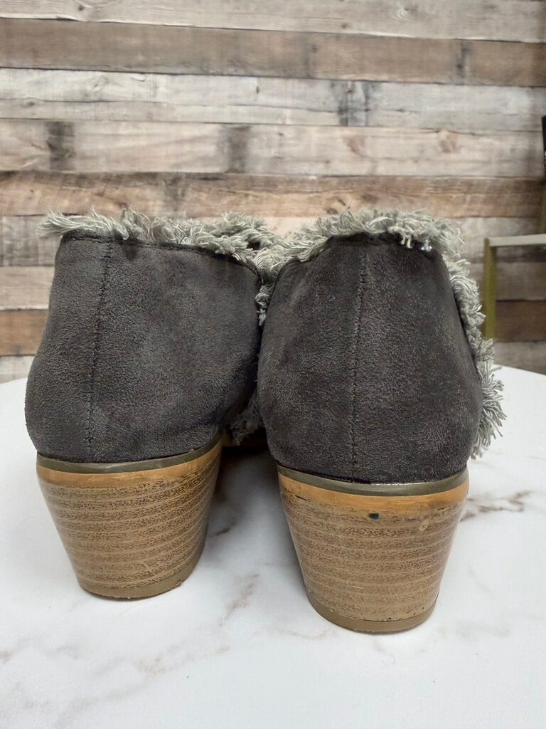 JC gray with fringe detail faux suede ankle bootie