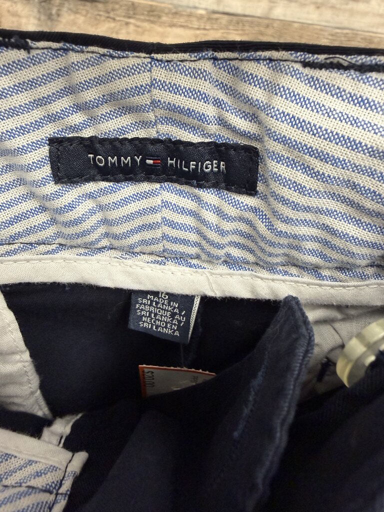 Tommy Hilfiger navy