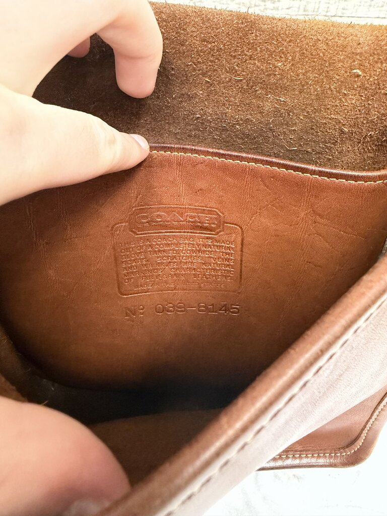 Coach brown vintage leather Compact Pouch 9620 crossbody pouch
