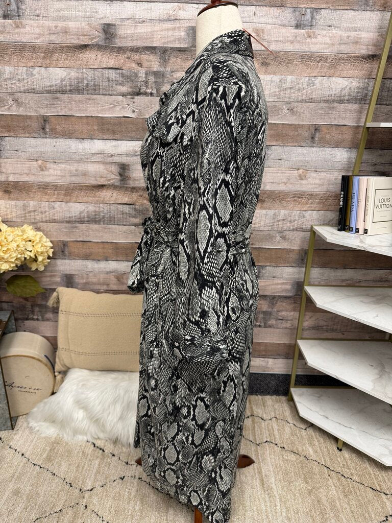New York and Co. snakeskin print button up dress with belt
