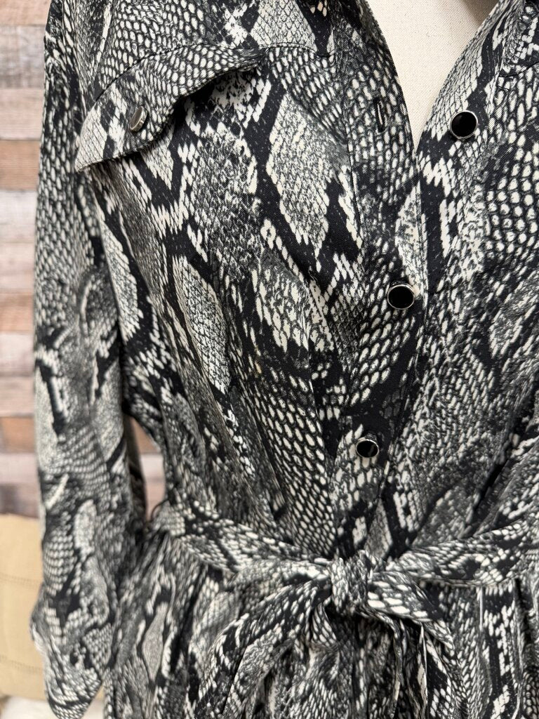New York and Co. snakeskin print button up dress with belt