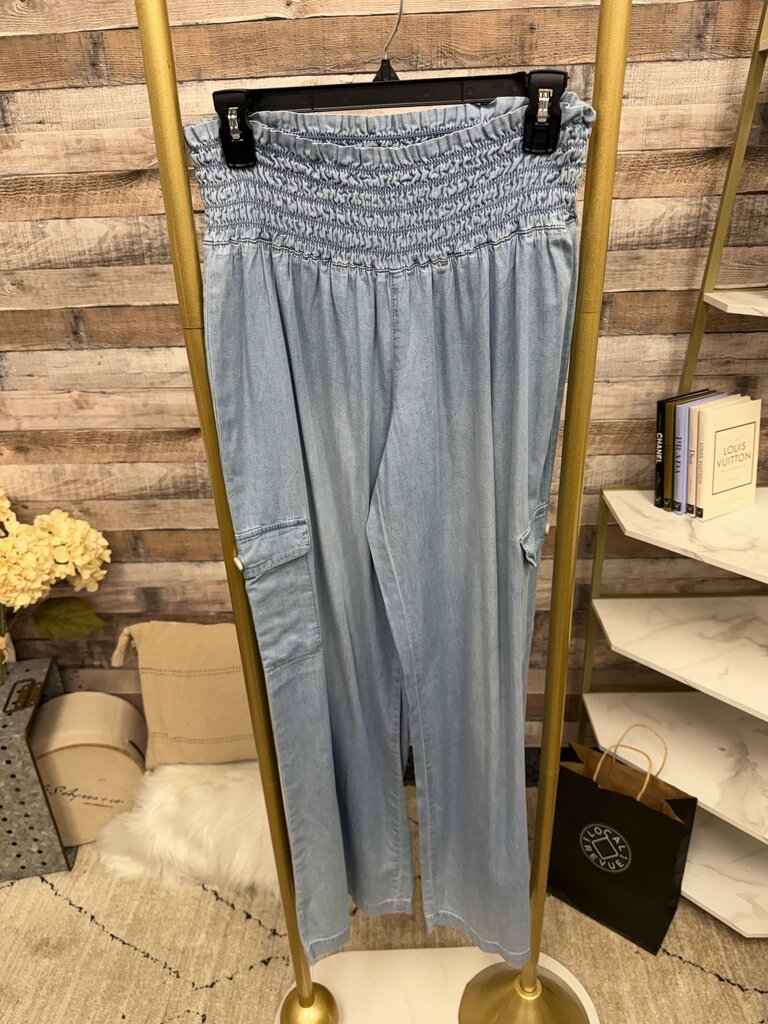 American Original Chambray Lt Blue Elastic Waist Cargo American Original Lt Blue Large women PANTS