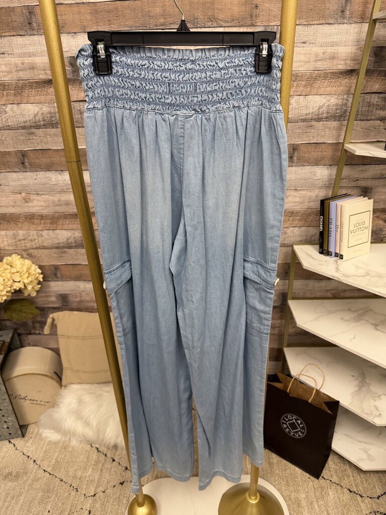 American Original Chambray Lt Blue Elastic Waist Cargo American Original Lt Blue Large women PANTS