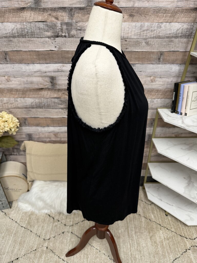 A:glow black tanktop with Fringe detail