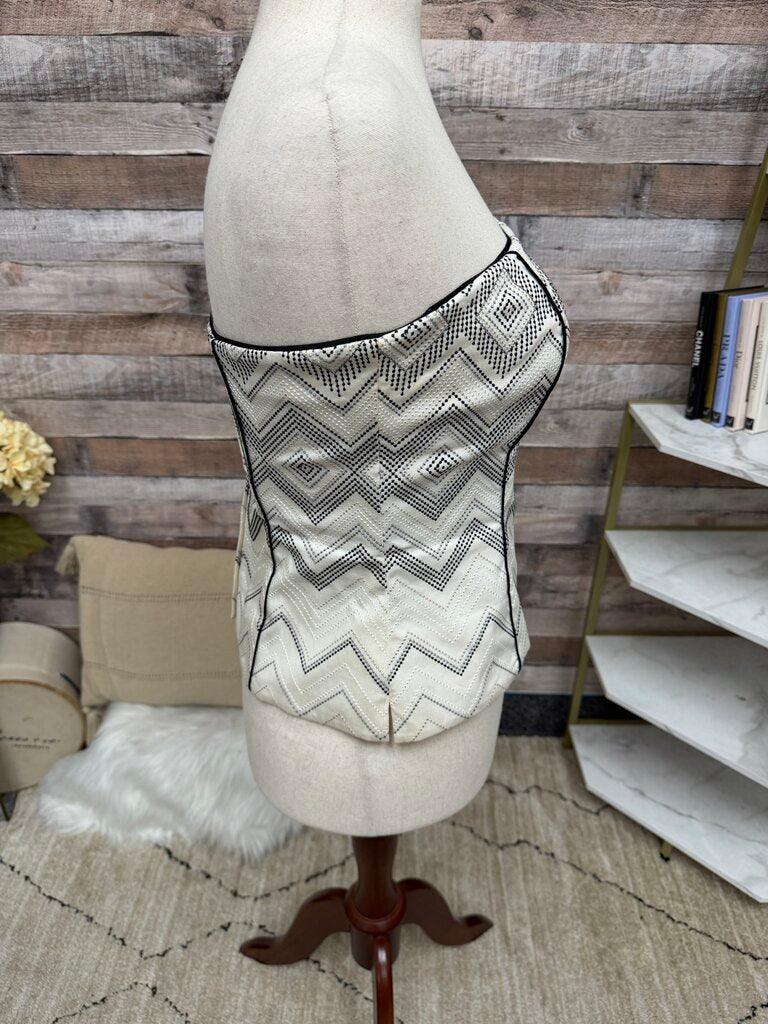 White House Black Market Textured Knit Sleeveless Top 10