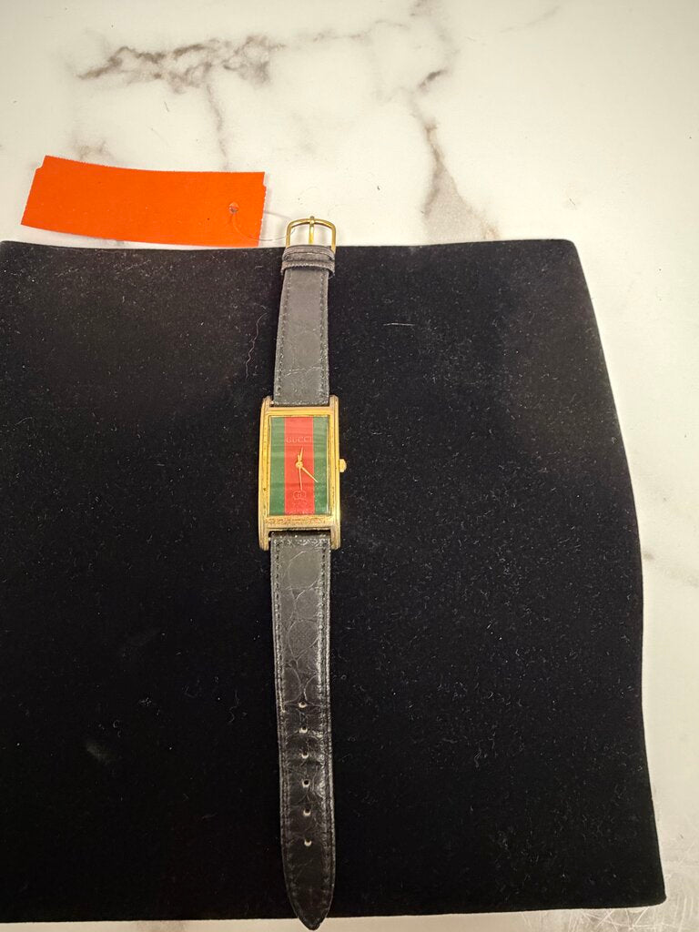 Gucci Leather Strap Watch