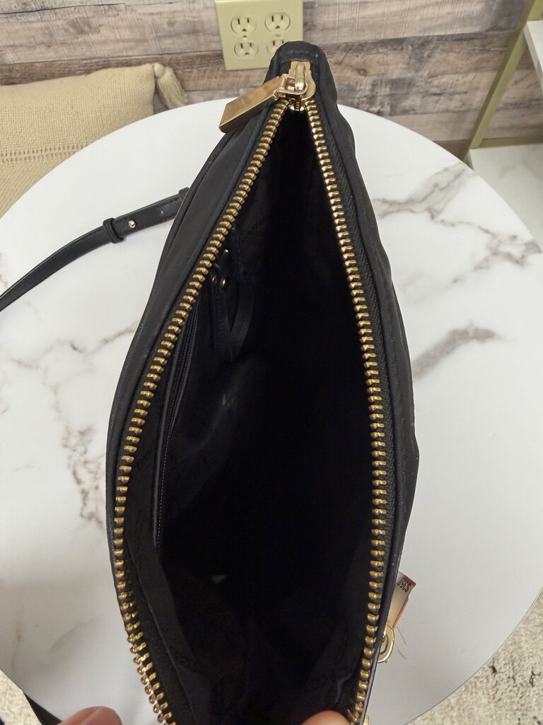 Michael Kors Black Nylon Jet Set Crossboy
