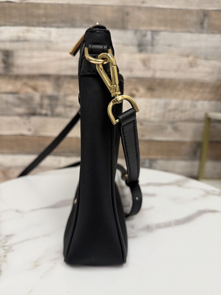Michael Kors Black Nylon Jet Set Crossboy