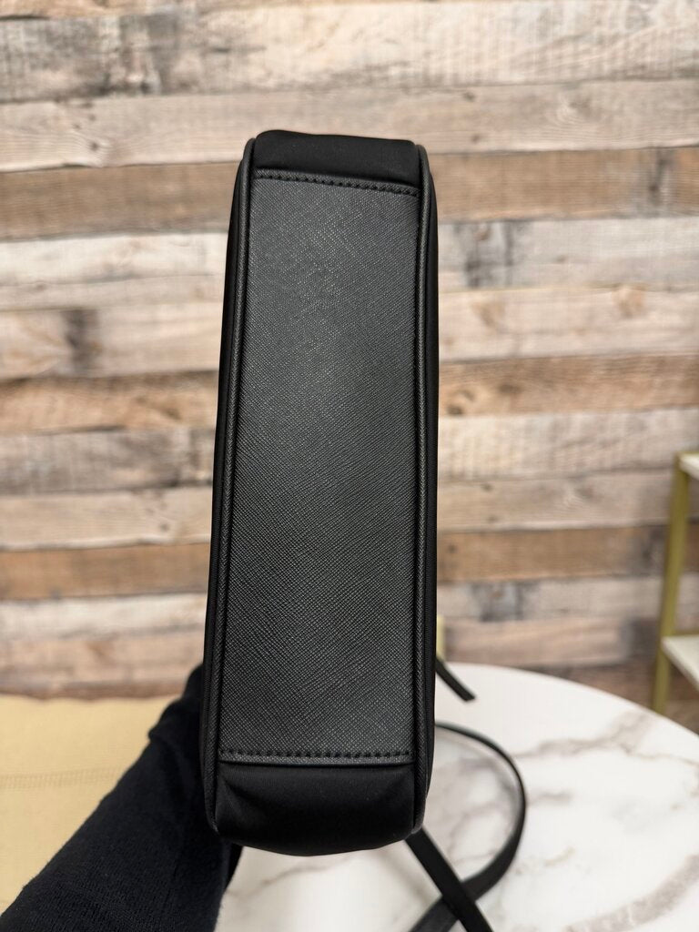 Michael Kors Black Nylon Jet Set Crossboy