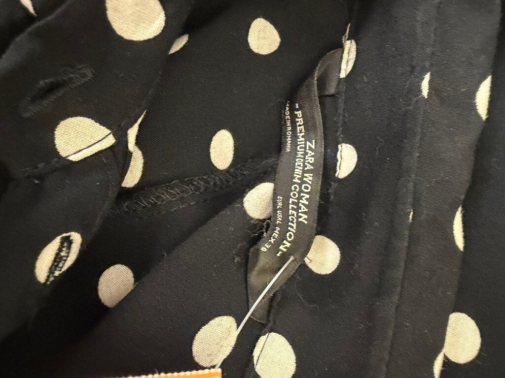 Zara Black W/ Polka Dots 3/4 Length Sleeve Button Down Top