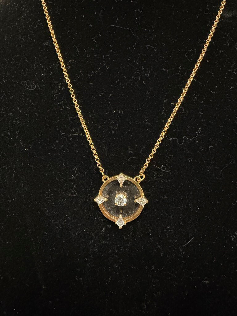 Gold Tone Necklace with Clear Circular Pendant W/ Rhinestones no label Gold OS women NECKLACE - JEWELRY