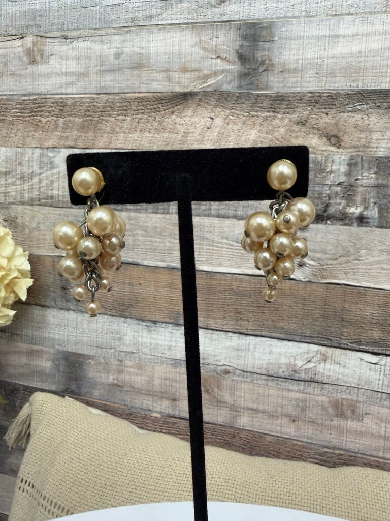 Faux Pearl Cluster Clip On Earring