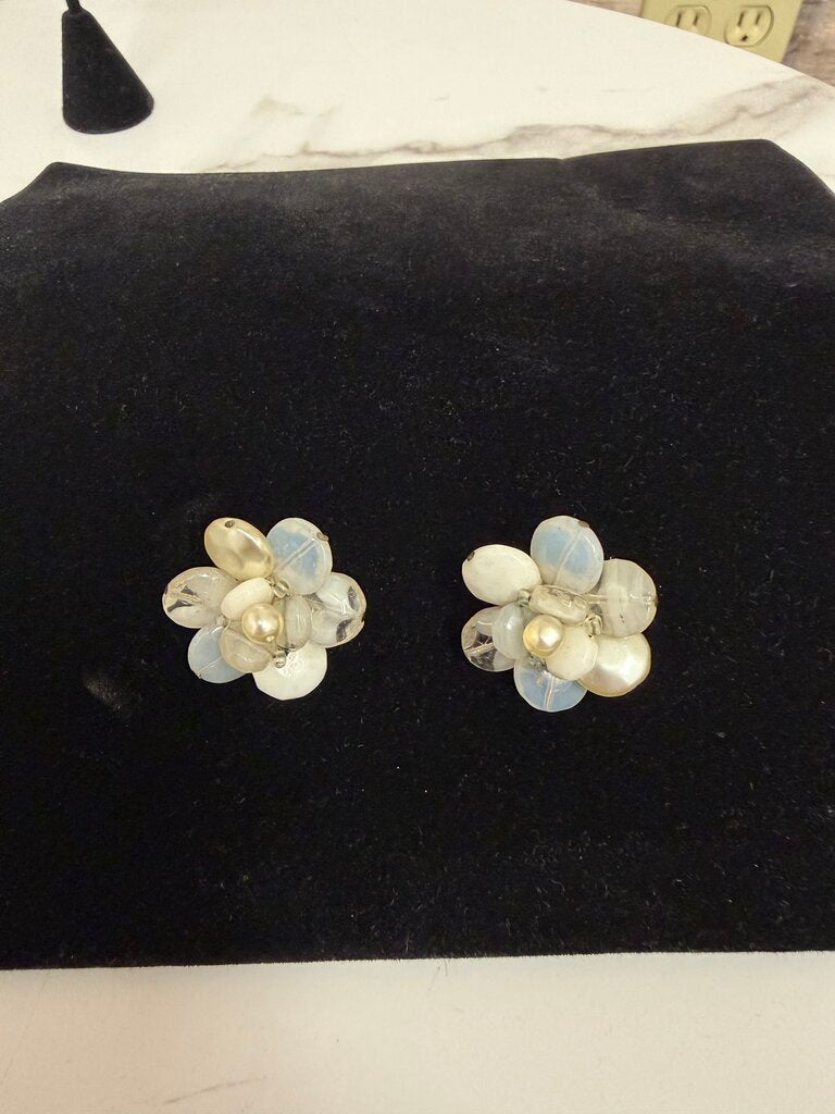 Vintage White Iridescent Glass Bead Cluster Flower Design Earring