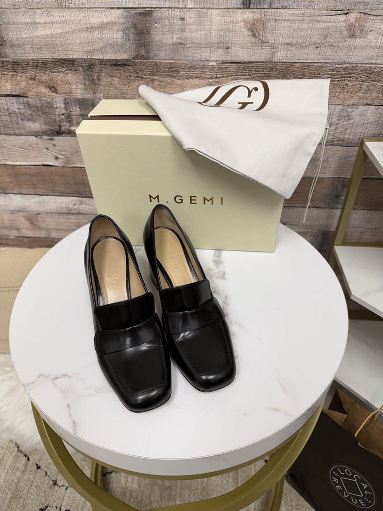 M.Gemi Black Leather Loafer Pump