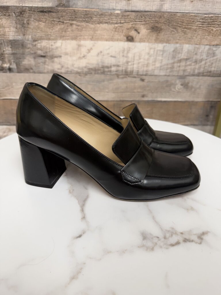 M.Gemi Black Leather Loafer Pump