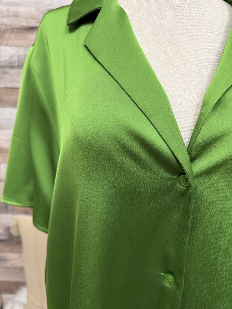 Halogen Green Silk Short Sleeve Blouse