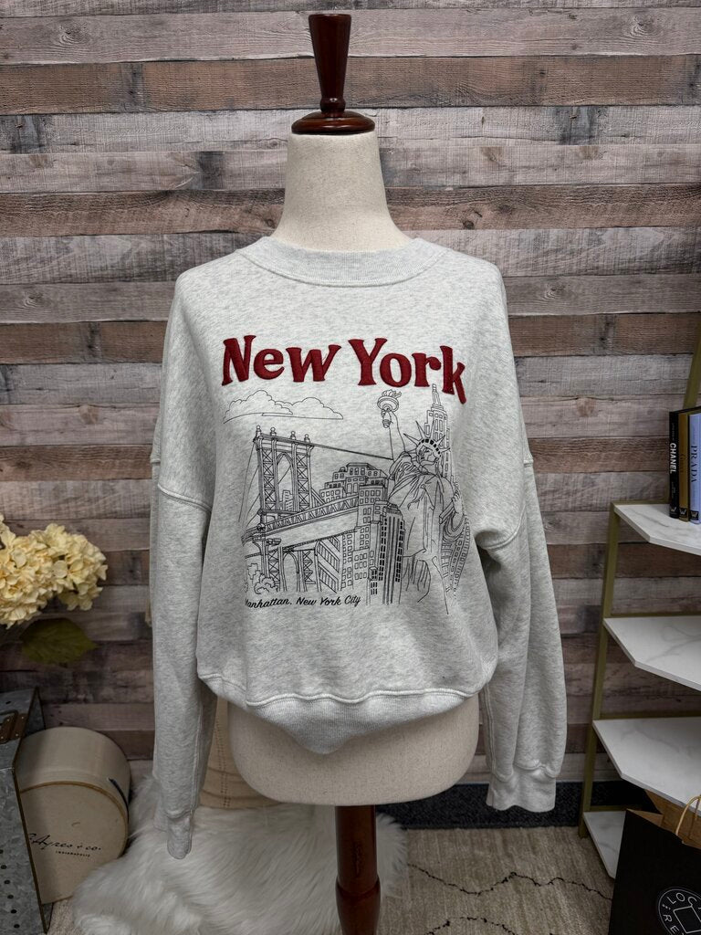 Abercrombie Gray New York Pullover Sweastshirt