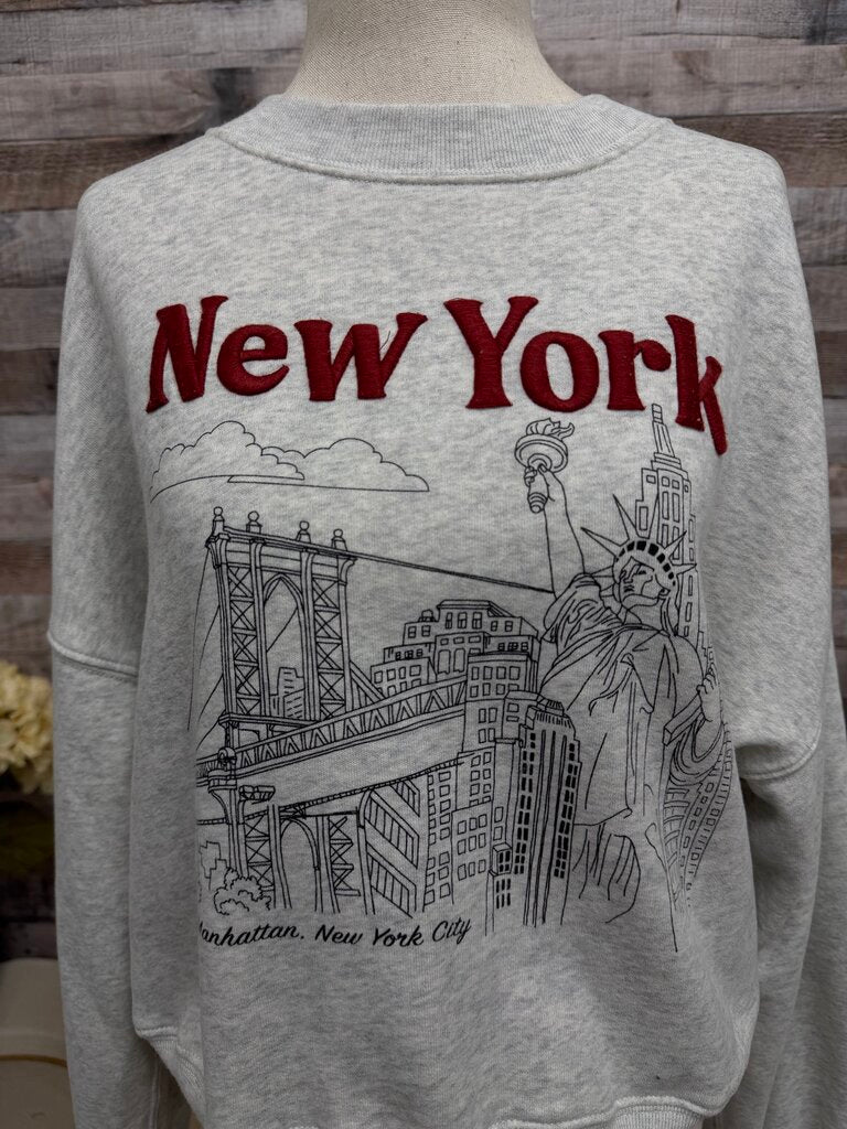 Abercrombie Gray New York Pullover Sweastshirt
