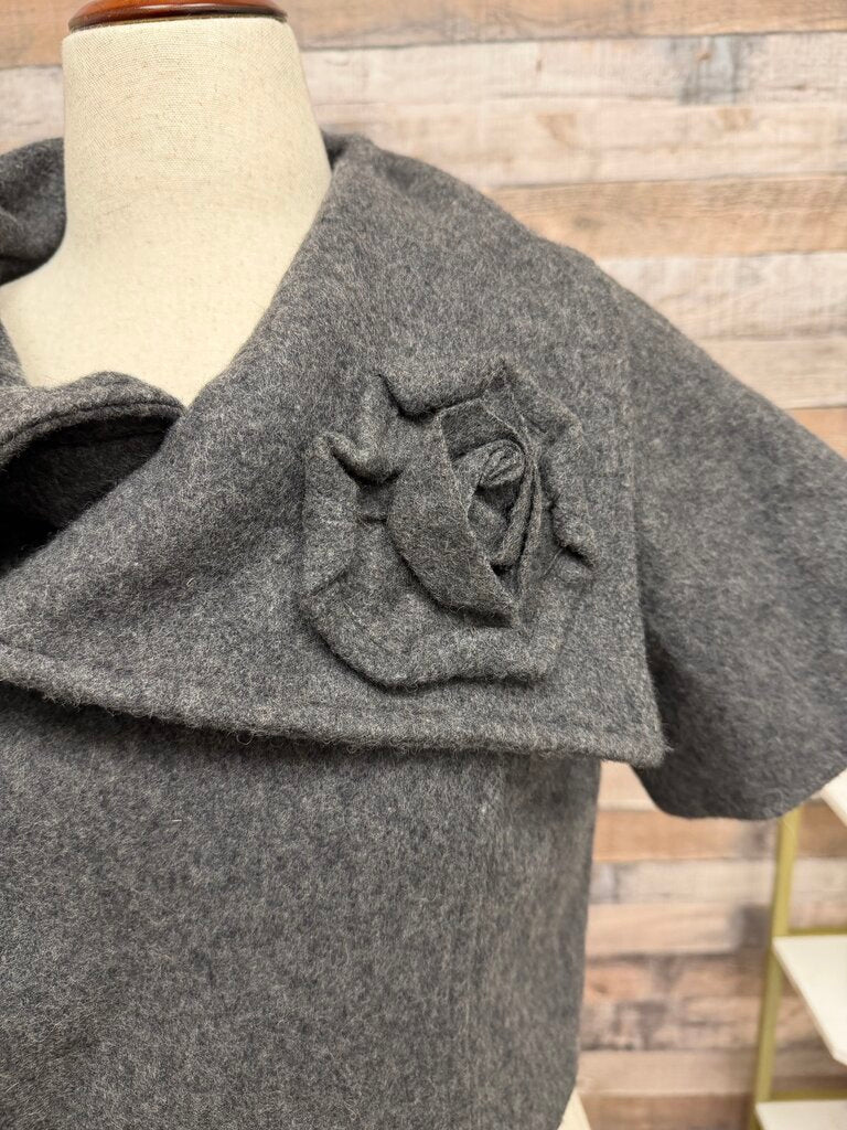 Dimri Gray Short Sleeve Cropped Jacket W/ Flower Dimri Gray Medium women JACKETS & COATS