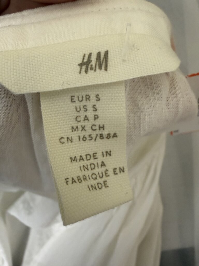 H&M White Cap Sleeve V Neck Shirt