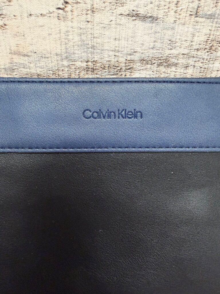 Calvin Klein Black/Navy Belt Bag Leather Calvin Klein Black/Navy OS women ACCESSORIES