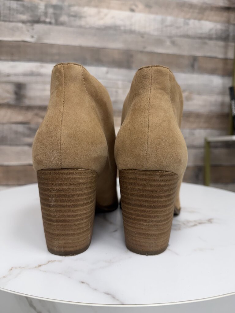 Lucky Brand Joal tan suede ankle bootie Lucky Brand Tan 9.5 women HEELS
