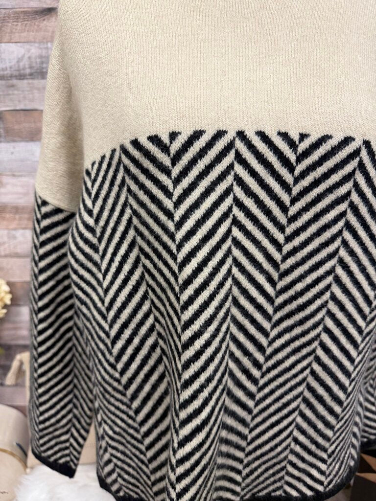 Halogen soft tan mock neck sweater w/ black pattern Halogen tan/black M women SWEATERS